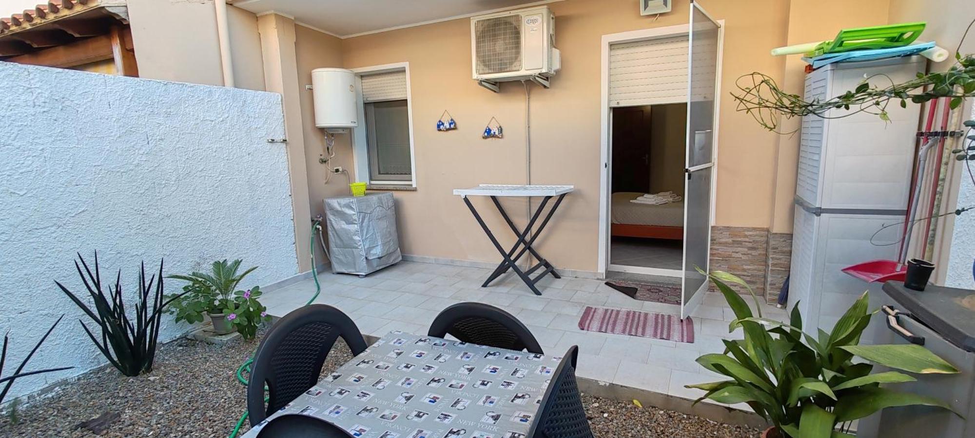 Casa Gio Apartment อัสเซมินิ ภายนอก รูปภาพ