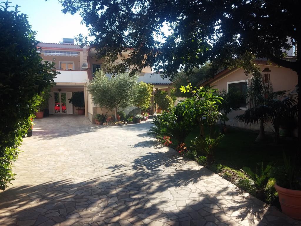 Casa Gio Apartment อัสเซมินิ ภายนอก รูปภาพ